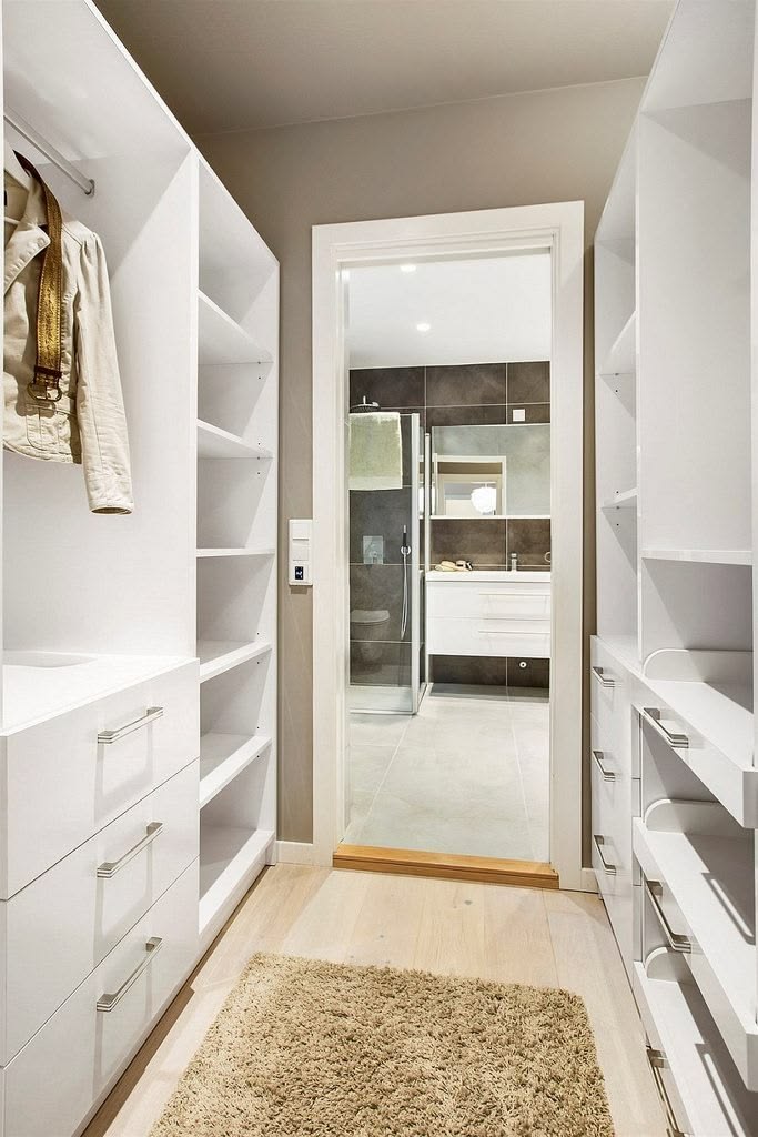 Diseño de vestidor de lujo por Florida Kitchen Atelier